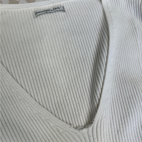 *SOLD* Abercrombie & Fitch Bodysuit - Picture 5 of 5